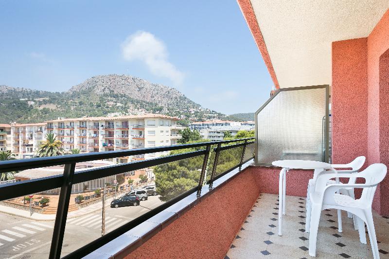 ל'אסטרטיט Apartamentos Salles Beach מראה חיצוני תמונה