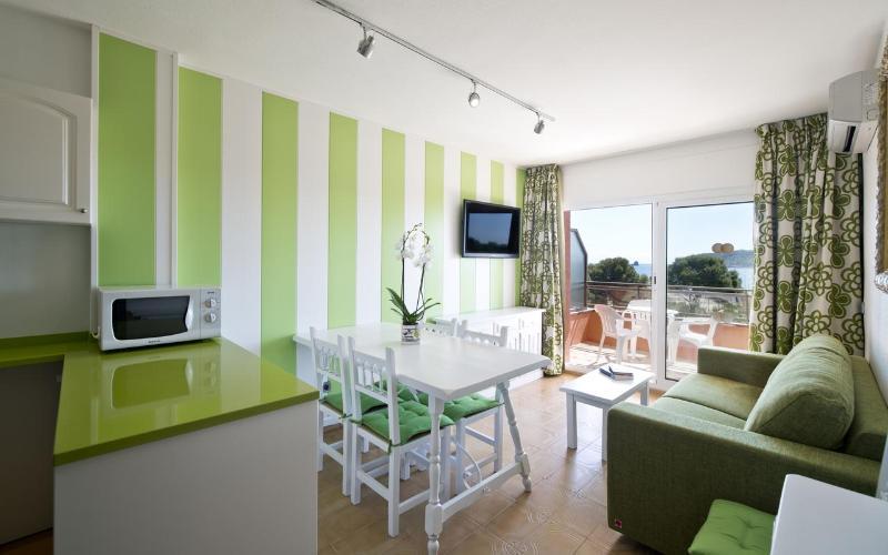 ל'אסטרטיט Apartamentos Salles Beach מראה חיצוני תמונה