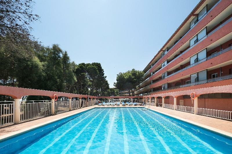 ל'אסטרטיט Apartamentos Salles Beach מראה חיצוני תמונה